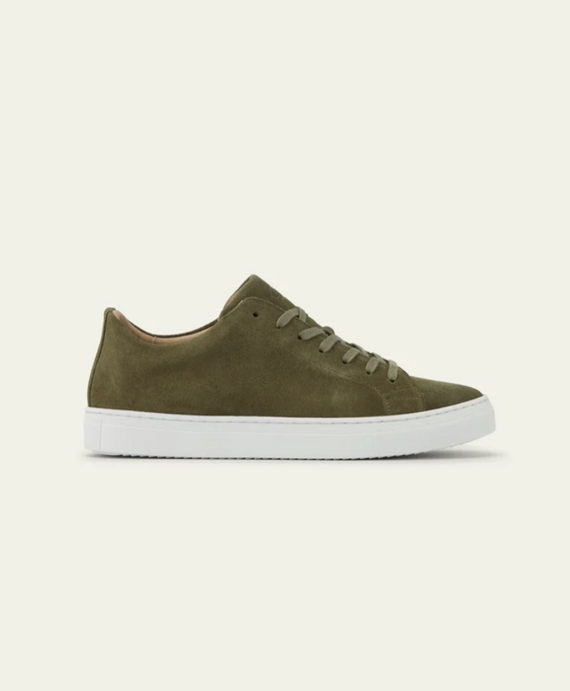 Les Deux Signature Suede Sneaker Rosin Green