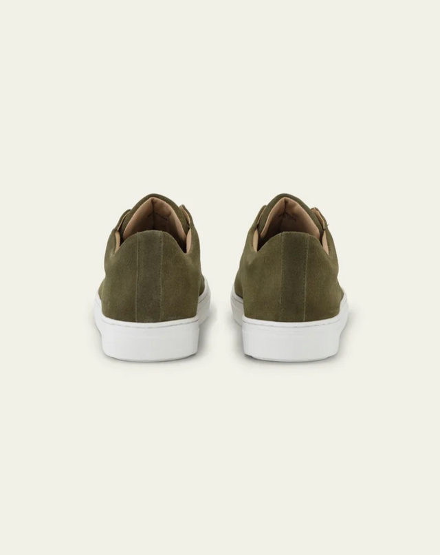 Les Deux Signature Suede Sneaker Rosin Green