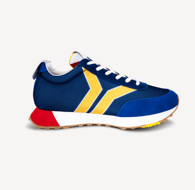 Culture of Brave Cobalt Bold Runner